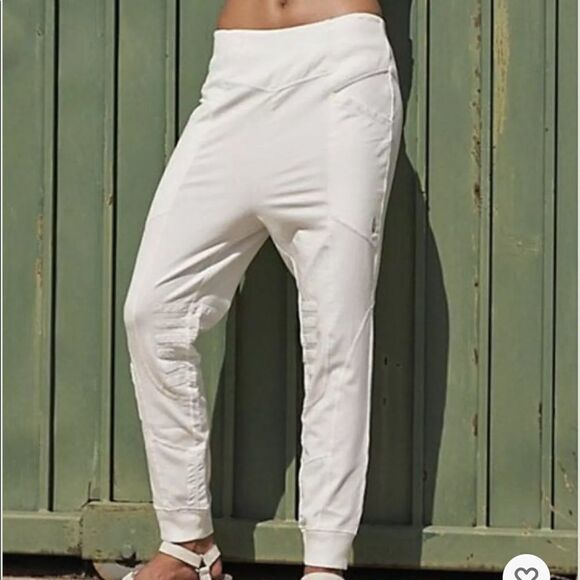 Free People Movement Windy River joggers size M - Picture 1 of 11
